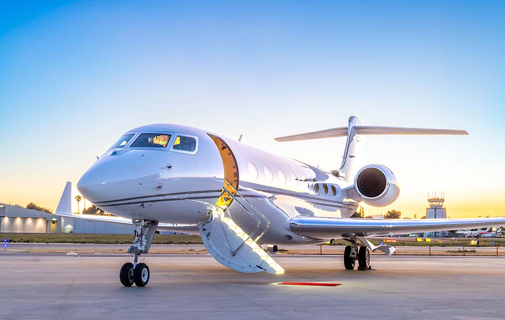 Private jet charter service